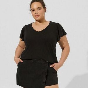 Torrid black classic flutter sleeve tee